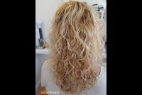 Kapsalon Marianne Zeist