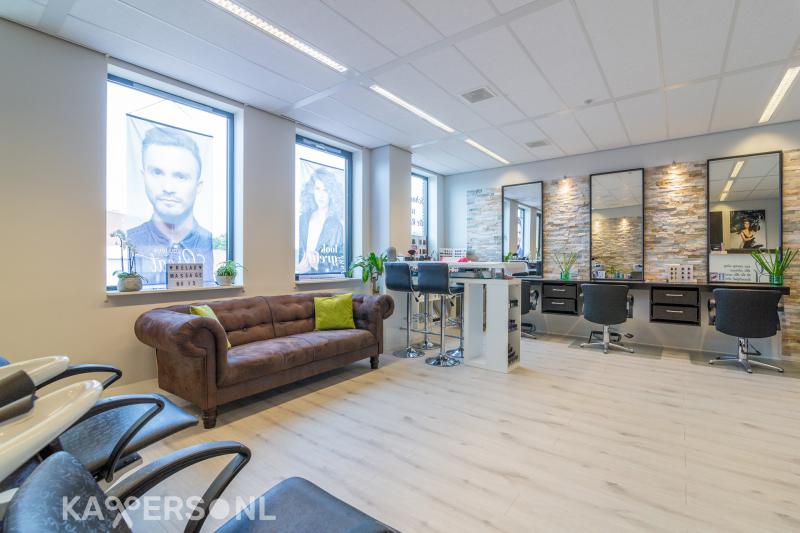 Schoonheidssalon & kapsalon de ratelaar