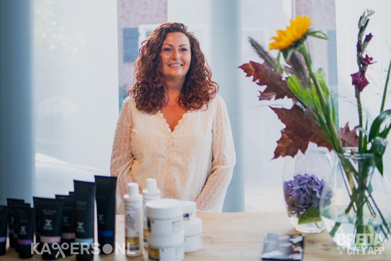 Puur-Krul Krullenkapsalon