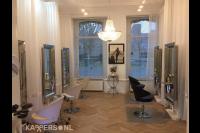 Vrouwenzaken Kerastase kappers